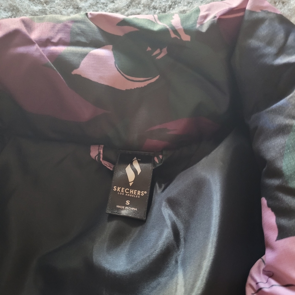 Coat - Picture 2 of 3